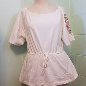 Rose embroidered top